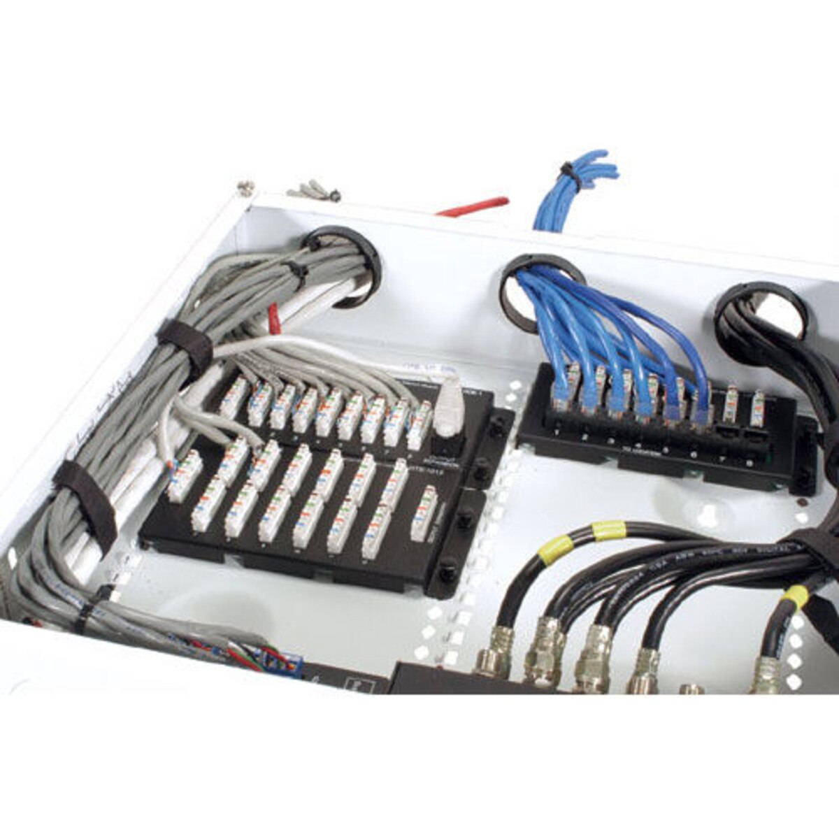 Wired Home WH10SDH 10 Room Speaker Distribution Hub